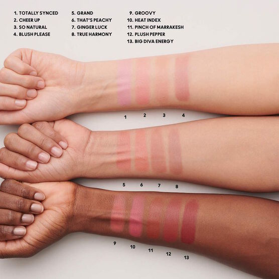 GLOW PLAY Blush Cremoso TOTALLY SYNCHED